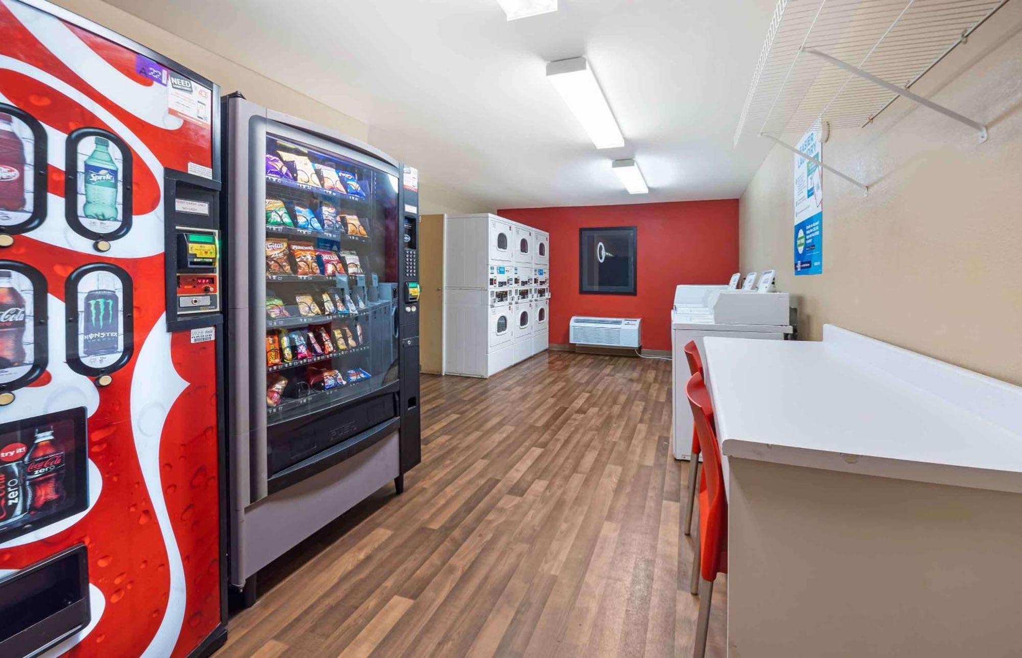 Extended Stay America Suites - Oklahoma City - Airport Bagian luar foto