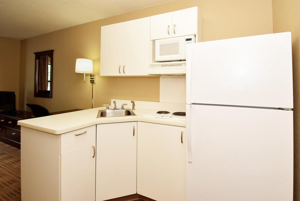 Extended Stay America Suites - Oklahoma City - Airport Bagian luar foto
